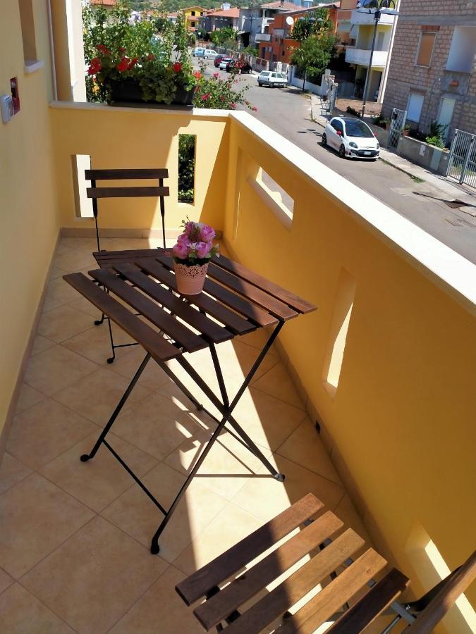 Le Camelie Camera Bosa Buitenkant foto